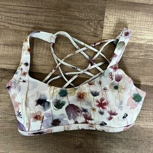 Lululemon free to be wild bra